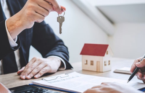 Ασφάλεια σπιτιού για δανειολήπτες – όλα όσα πρέπει να γνωρίζεις